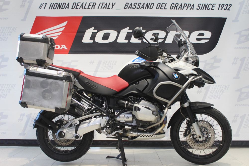 Moto usate BMW R 1200 GS ADVENTURE 30 ANNIVERSARY ABS ASC ESA ACCESSORIATA KM 37942 Motosalone Tottene
